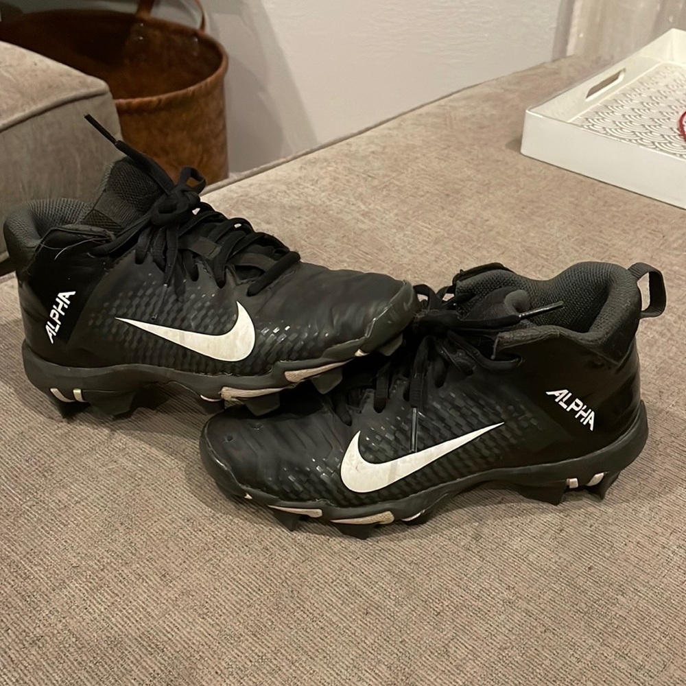 Boys' Nike Alpha Menace Shark 2 Cleats